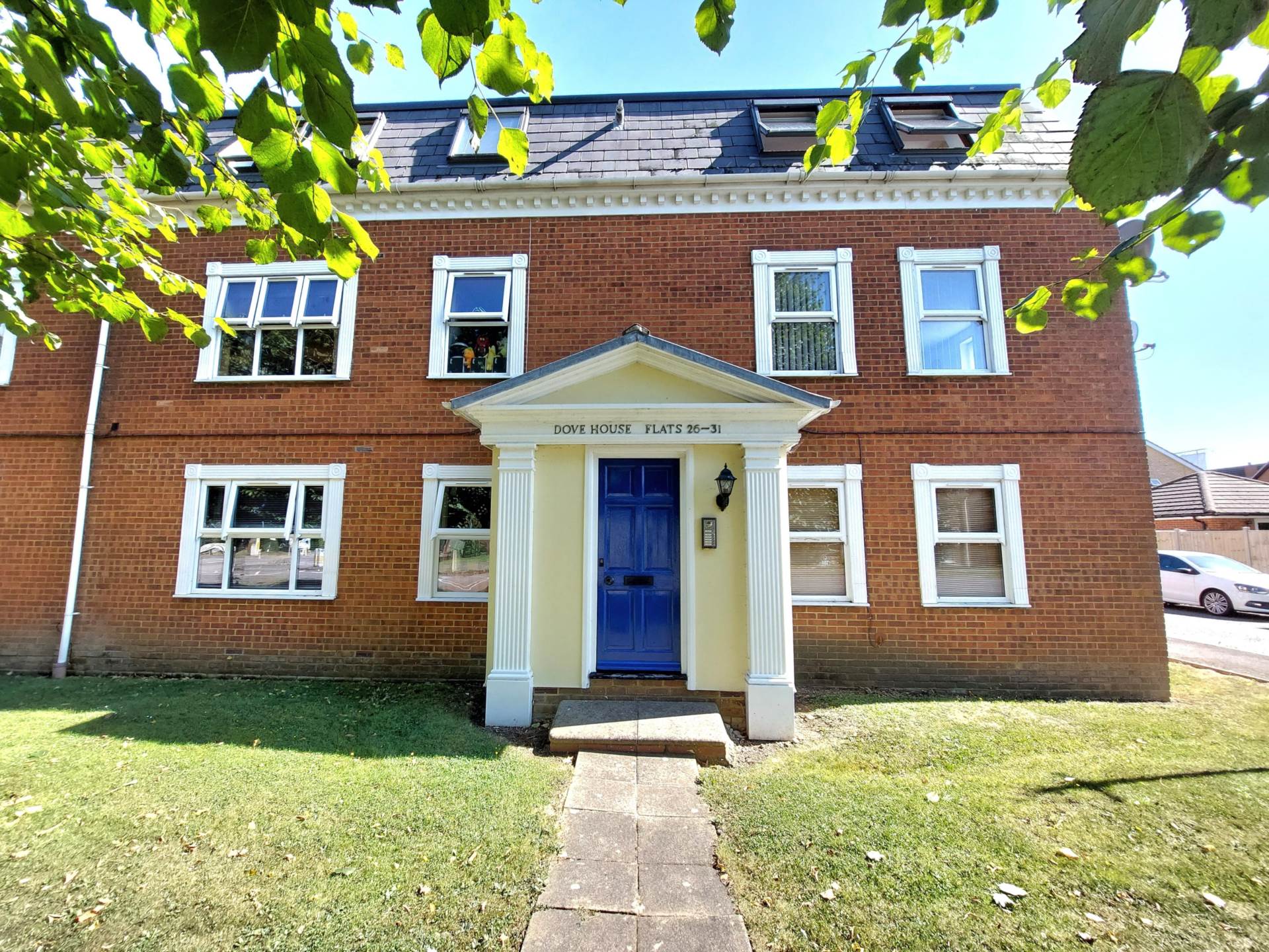 Dove House, Watermead, Image 10