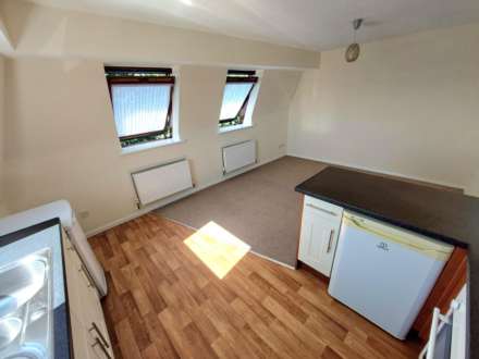 Dove House, Watermead, Image 2