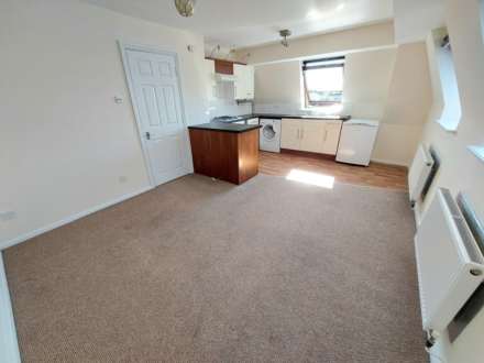 Dove House, Watermead, Image 3