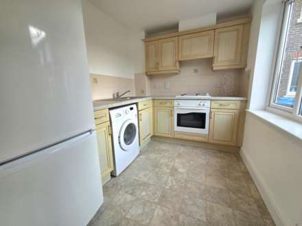 Prestwold House, Fairford Leys, Image 3