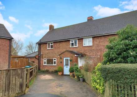 Property For Sale Ridgeway Cottages, Swanbourne