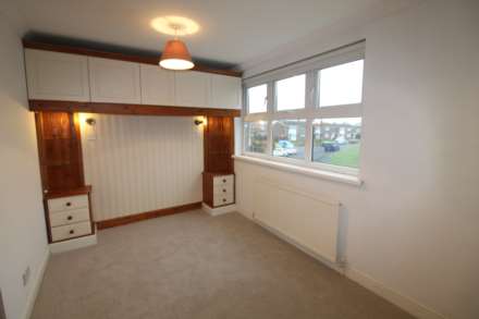 Hilton Avenue, Aylesbury, Image 9