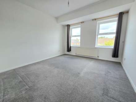 Dove House, Watermead, Image 7