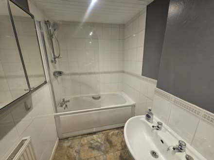 Baker Street, Waddesdon, Image 9