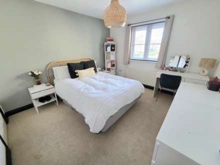 Magnon Court, Leighton Buzzard, Image 4