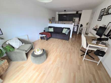 Magnon Court, Leighton Buzzard, Image 9