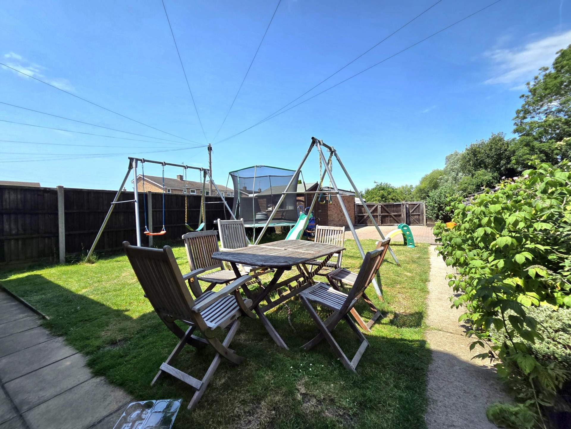 Narbeth Drive, Aylesbury, Image 19