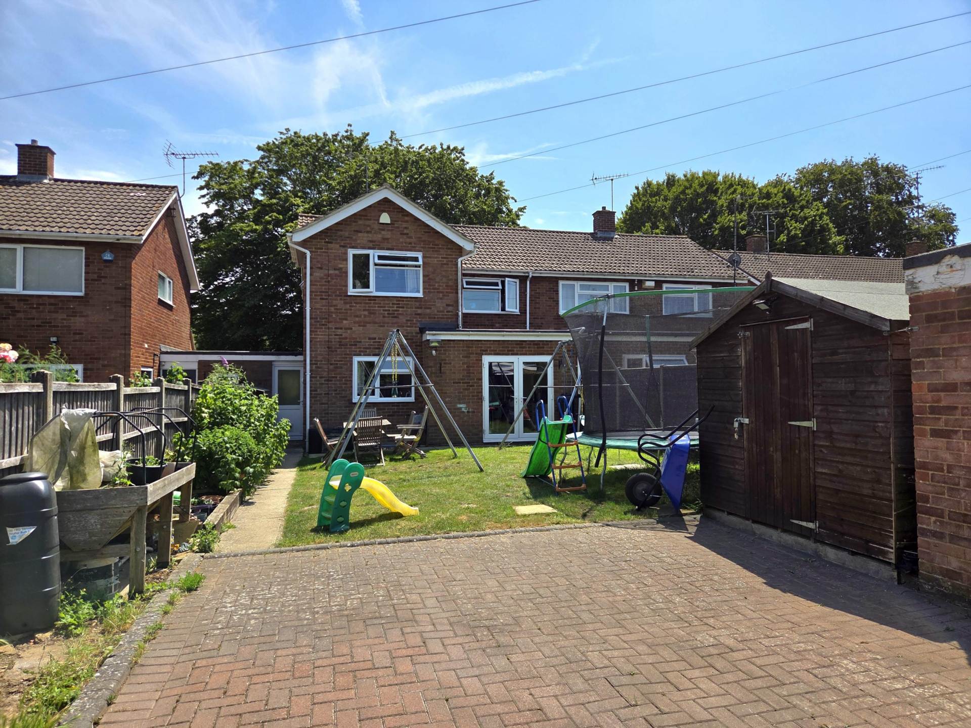 Narbeth Drive, Aylesbury, Image 2