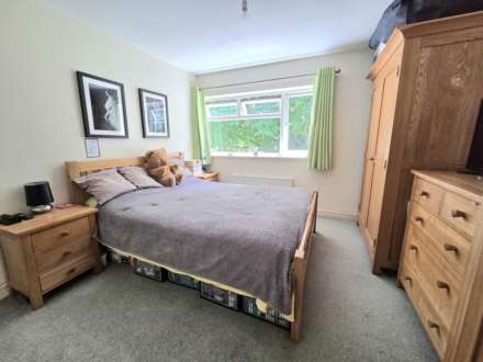 Narbeth Drive, Aylesbury, Image 10
