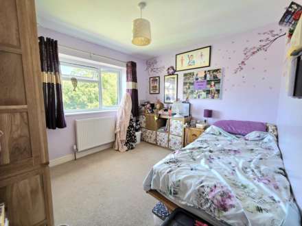 Narbeth Drive, Aylesbury, Image 11