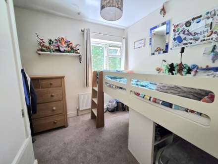 Narbeth Drive, Aylesbury, Image 13