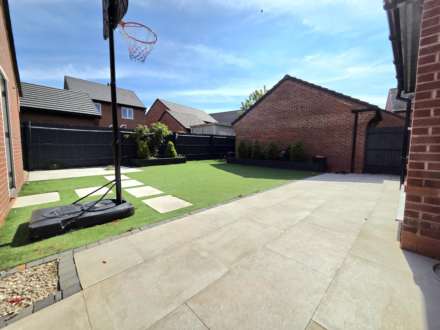 Gershwin Road, Stoke Mandeville, Aylesbury, Image 31