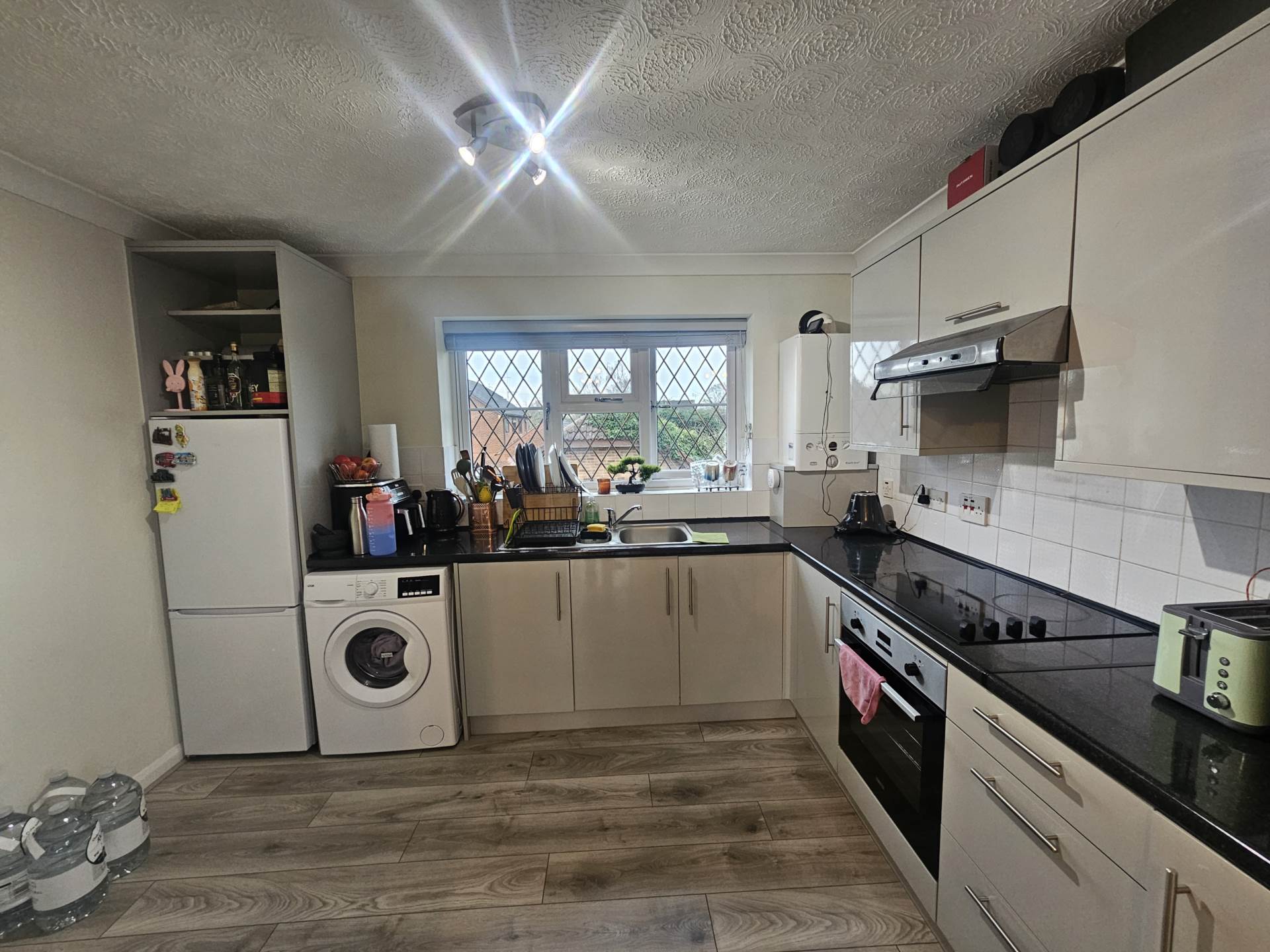 Old Burrs, Walton, Image 2