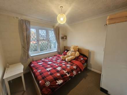 Old Burrs, Walton, Image 3