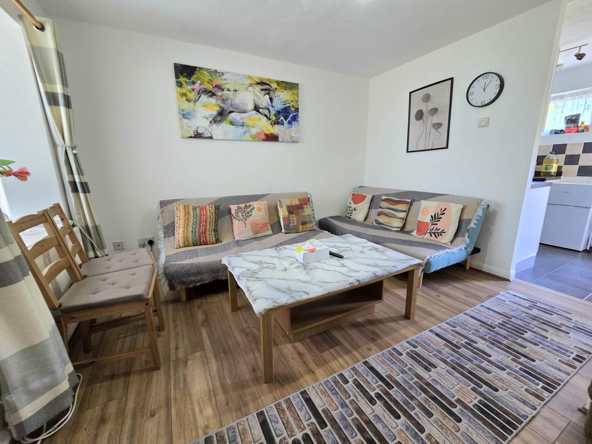 Cleveland Place, Aylesbury, Image 11