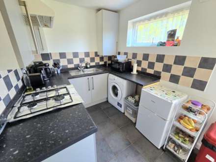 Cleveland Place, Aylesbury, Image 13