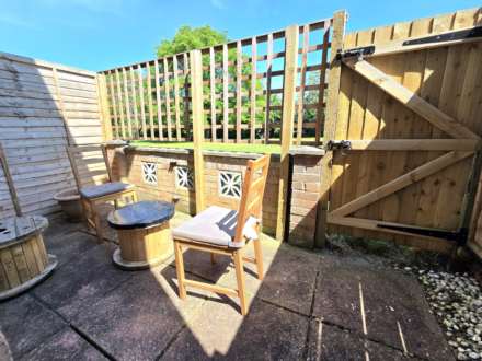 Cleveland Place, Aylesbury, Image 7