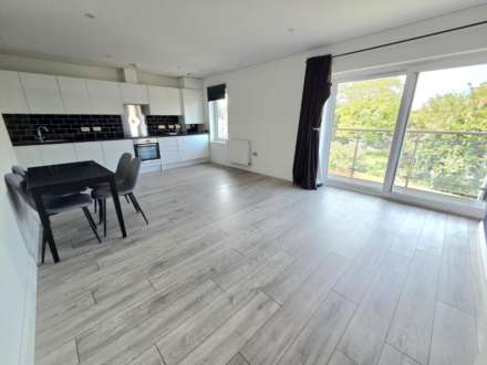 New Street, Aylesbury, Image 2