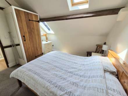 Rowden Farm Barns, Ledburn, Image 15
