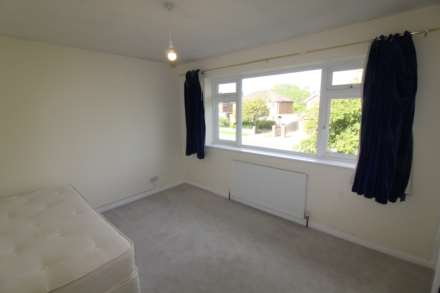 Northumberland Avenue, Aylesbury, Image 11