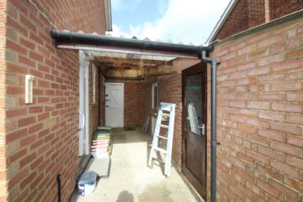 Northumberland Avenue, Aylesbury, Image 15