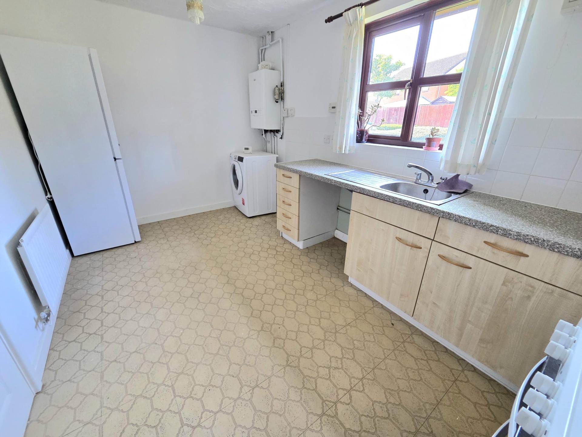 Epsom Grove, Bletchley, Image 13