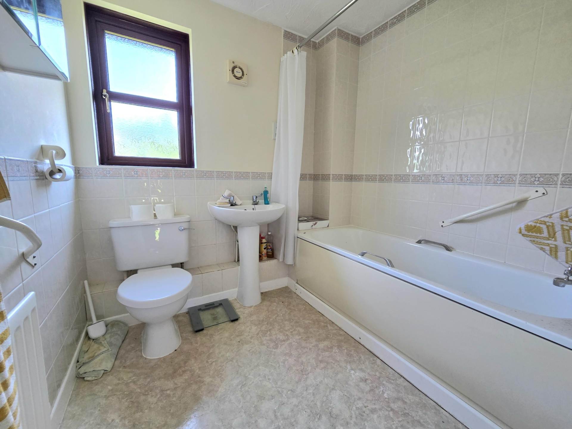 Epsom Grove, Bletchley, Image 8