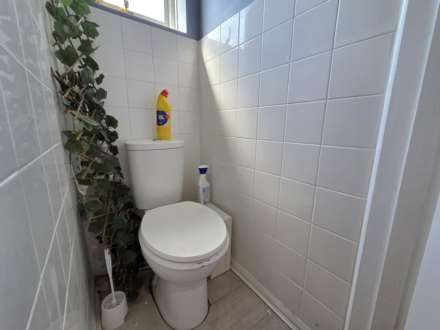 Middlesex Drive, Bletchley, Image 17