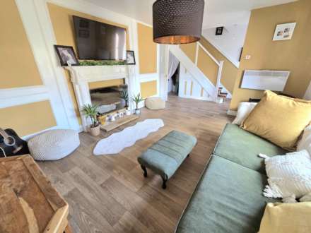 Middlesex Drive, Bletchley, Image 8