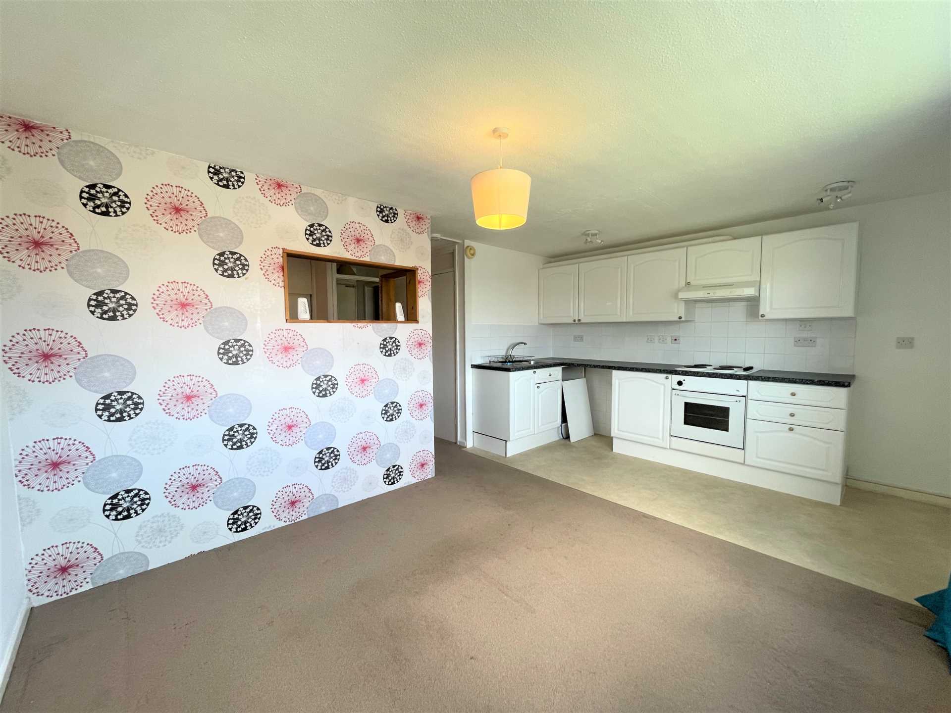 Selwyn Court, Aylesbury, Image 4