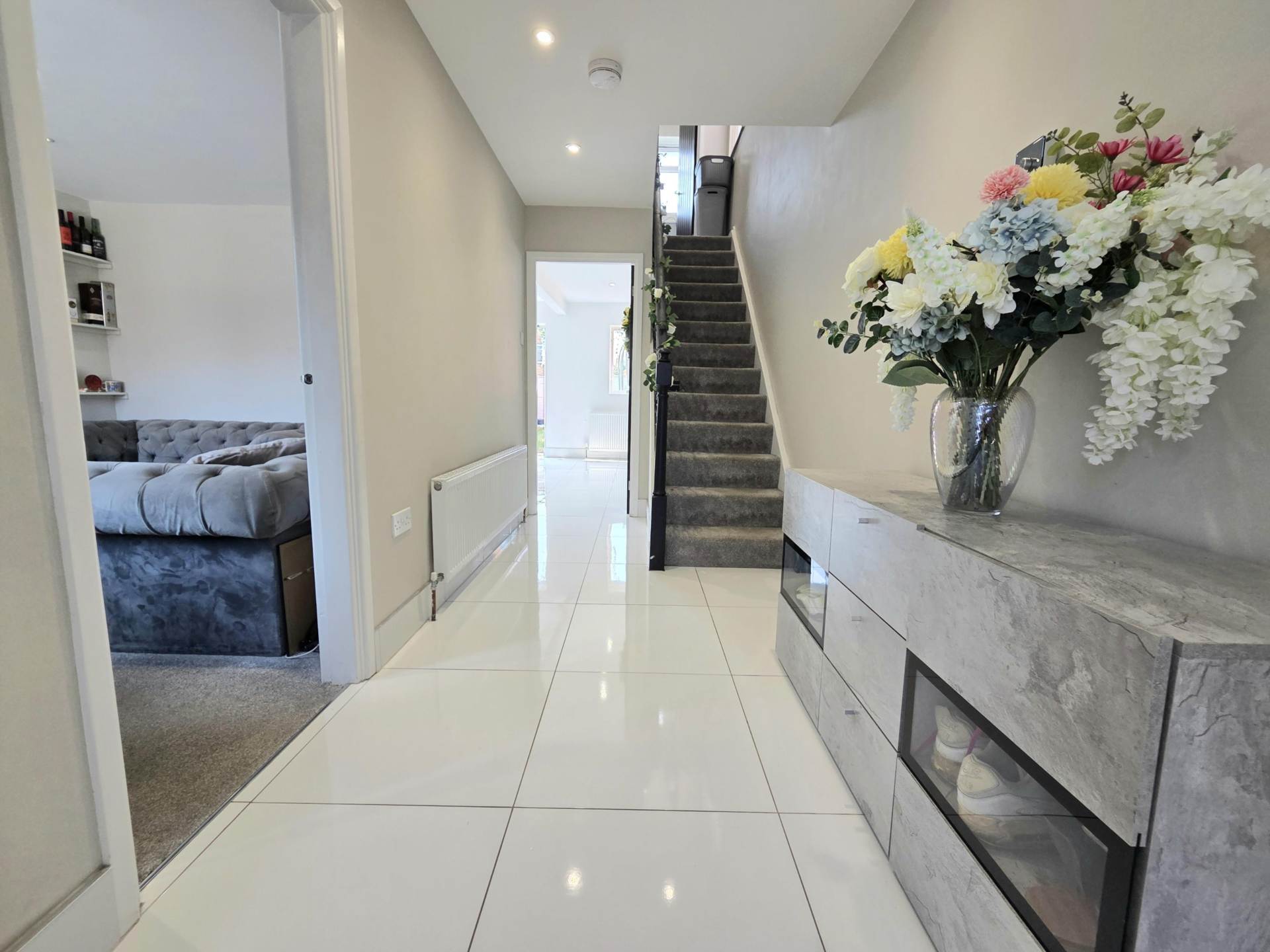 Woodside Way, Linslade, Image 7