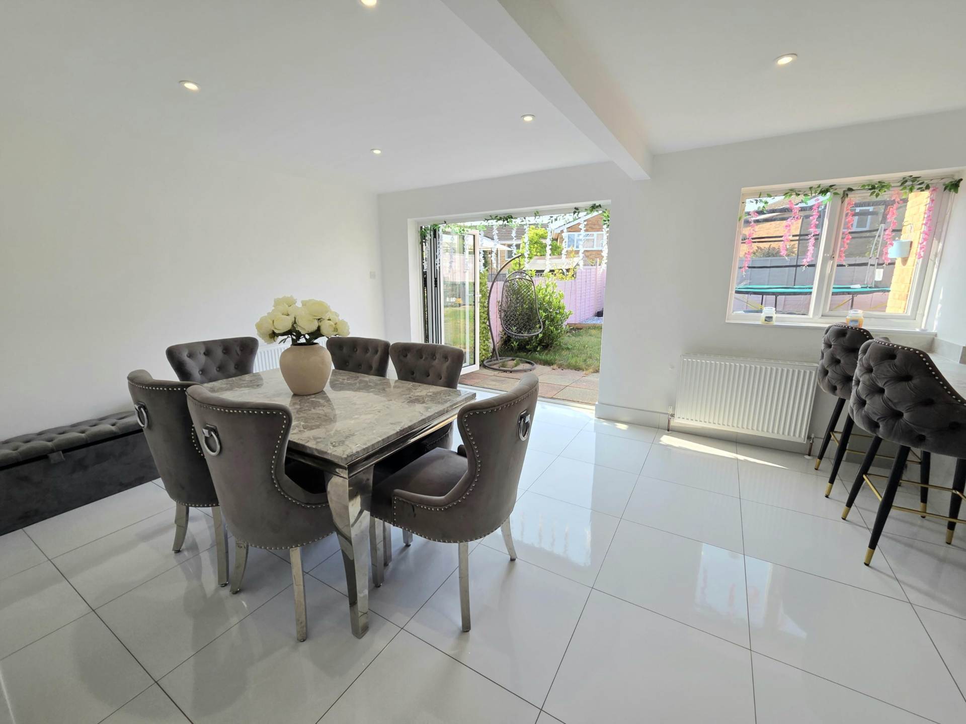 Woodside Way, Linslade, Image 9