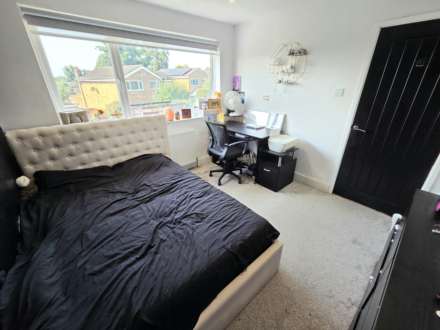 Woodside Way, Linslade, Image 20