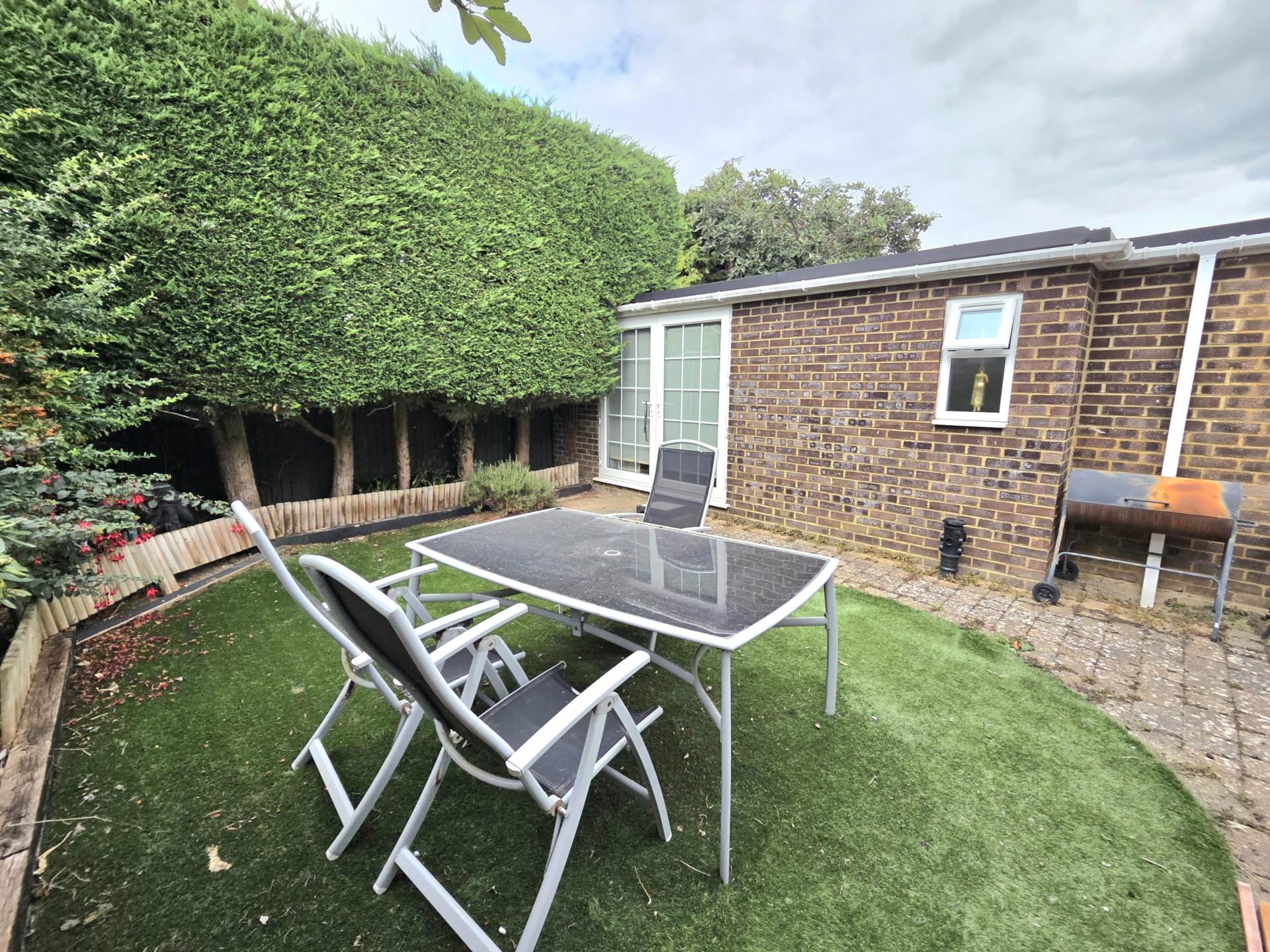 Garrett Close, Dunstable, Image 24