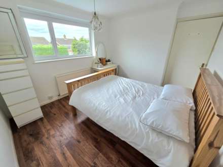 Garrett Close, Dunstable, Image 11