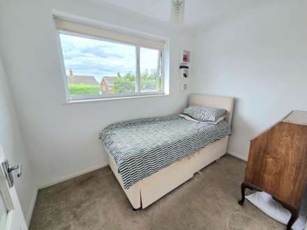 Garrett Close, Dunstable, Image 12