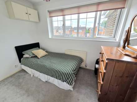 Garrett Close, Dunstable, Image 13