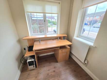 Garrett Close, Dunstable, Image 14