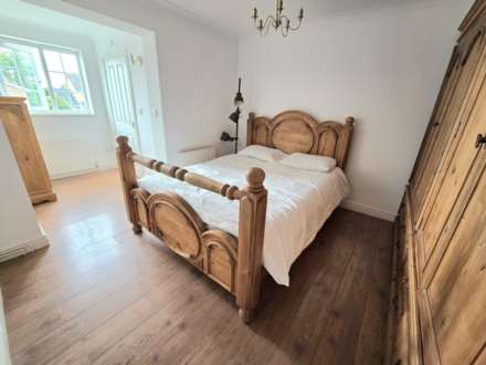 Garrett Close, Dunstable, Image 8