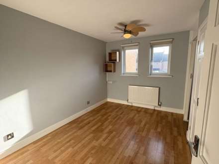 Eames Close, Aylesbury, Image 12