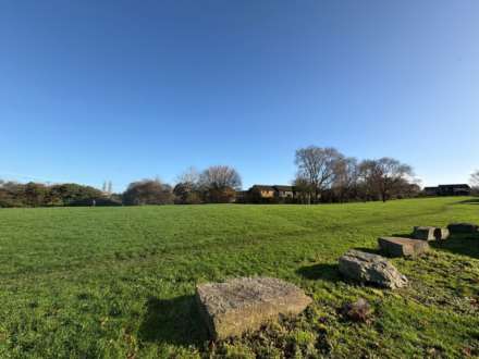 Eames Close, Aylesbury, Image 2