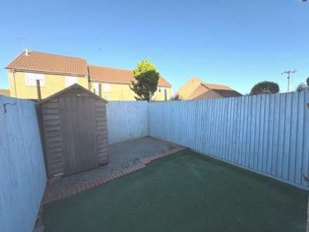 Eames Close, Aylesbury, Image 6