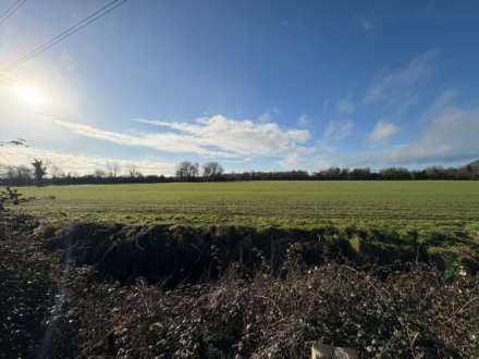 Iris Close, Aylesbury, Image 13