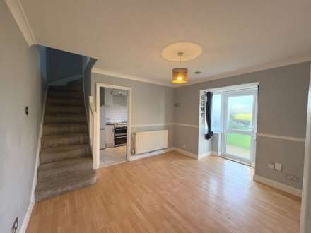 Iris Close, Aylesbury, Image 2