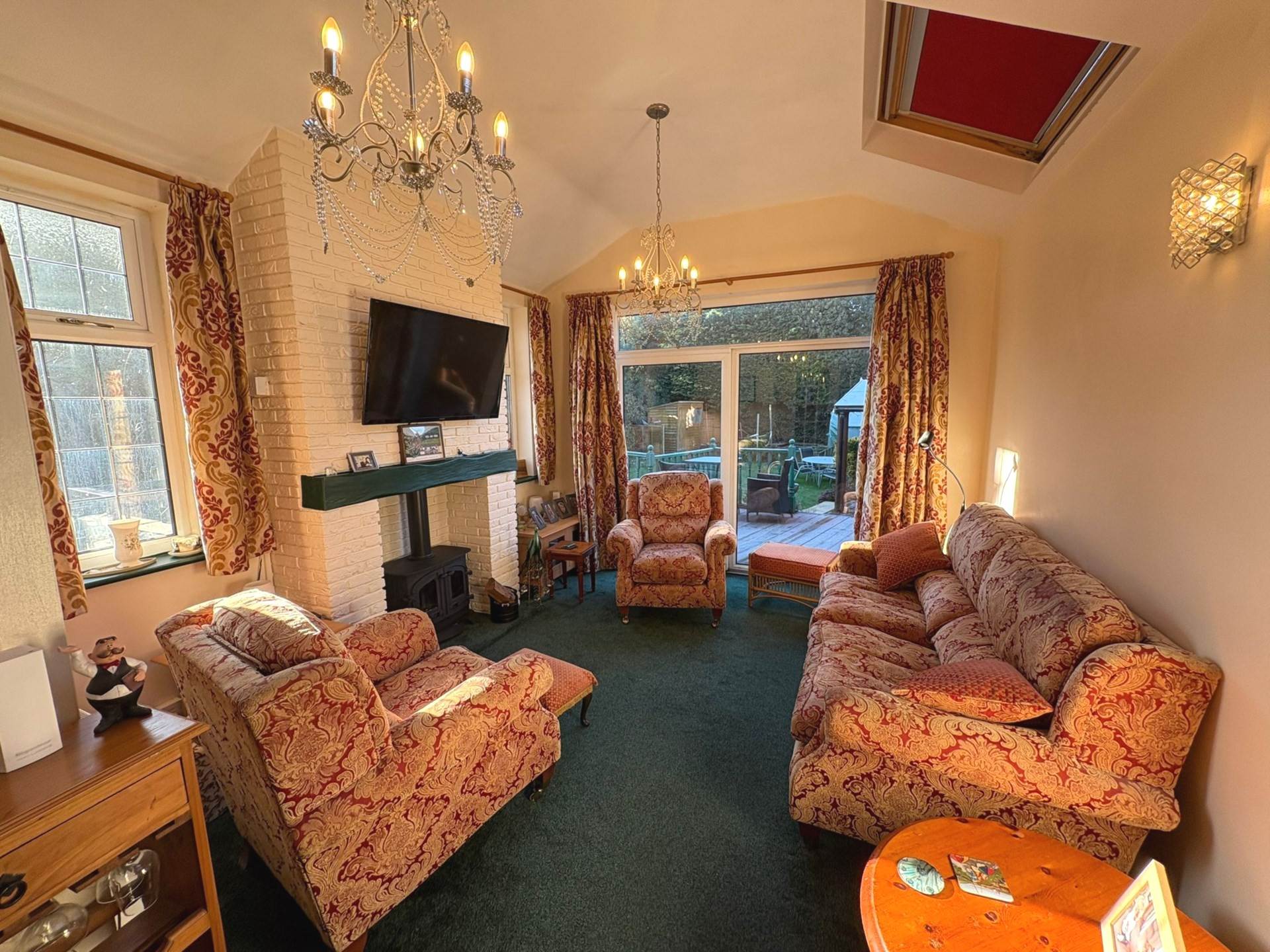 Orchard Way, Wing, Image 3