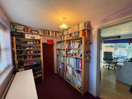 Orchard Way, Wing, Image 19