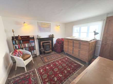 The Green, Stoke Hammond, Image 11