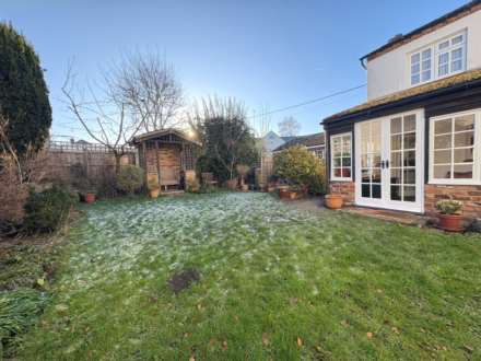 The Green, Stoke Hammond, Image 4