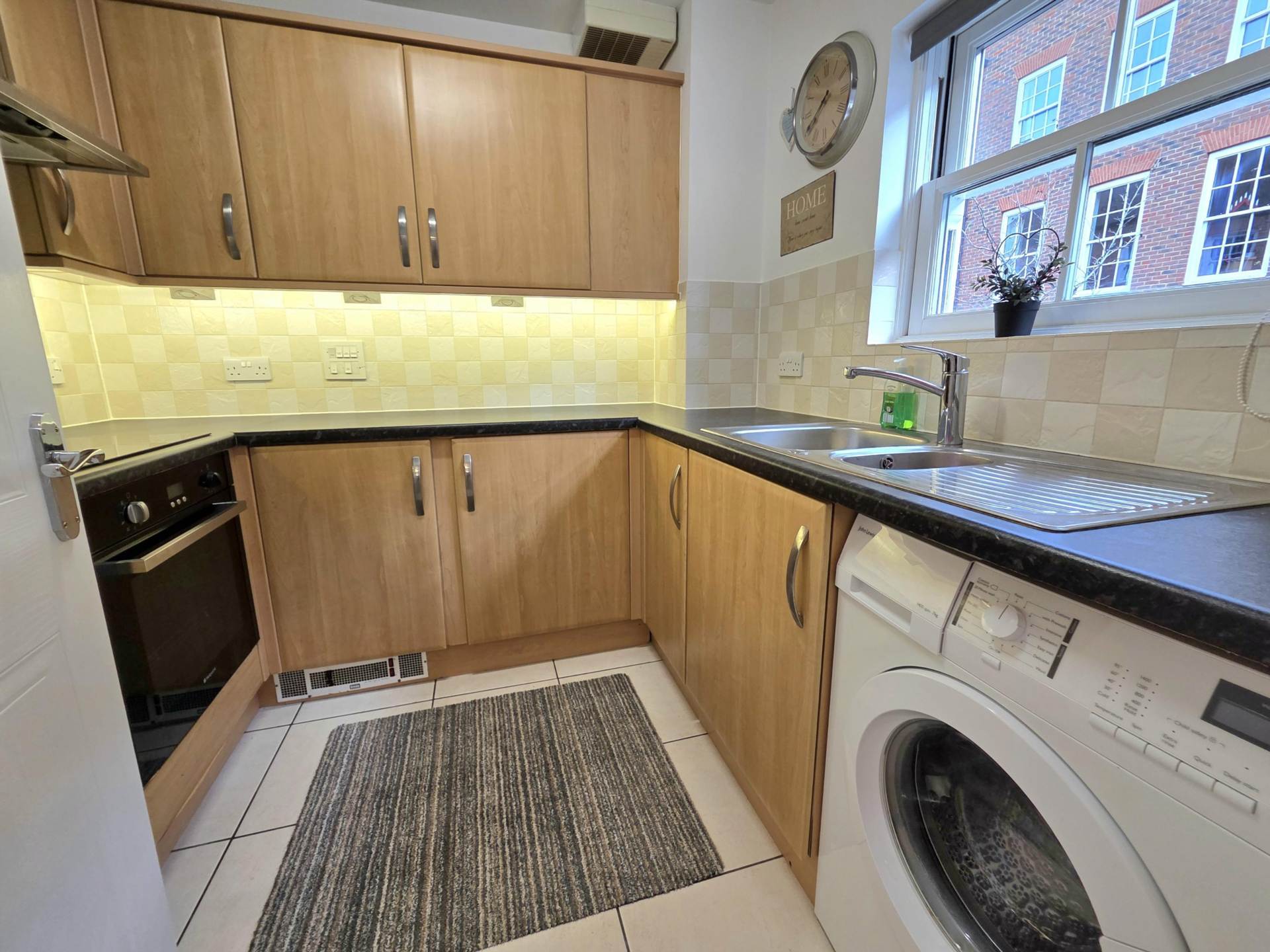 Stafford Keep, Fairford Leys, Image 11