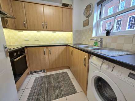 Stafford Keep, Fairford Leys, Image 11